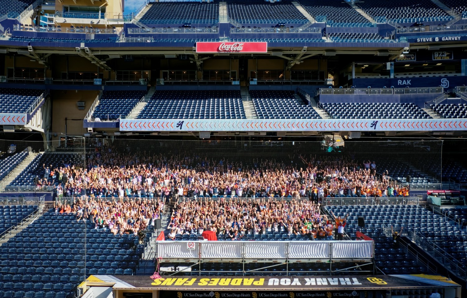 More than 1,000 Seismic employees from around the globe traveled to San Diego for Activity 2022, our all-company event.